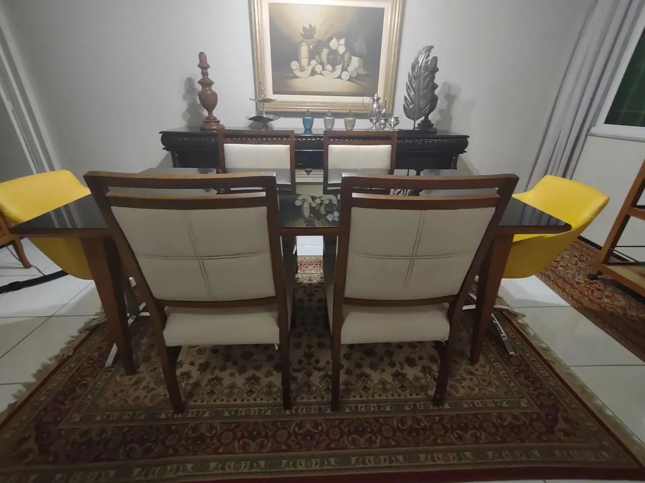 Conjunto de mesa e cadeiras de madeira  - Foto 2