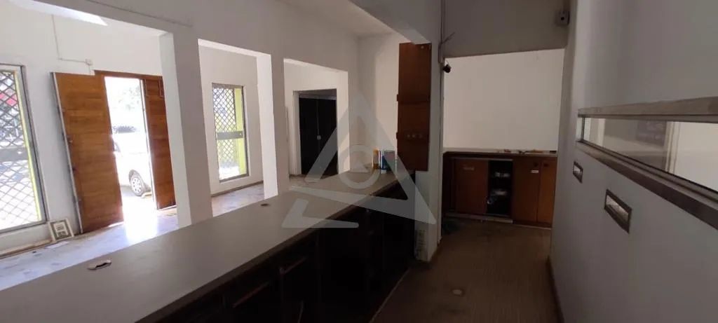 Casa para alugar em Campinas, Botafogo, com 7 quartos, com 241 m² - Foto 4
