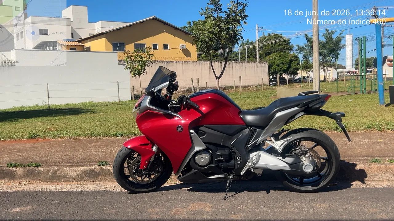 HONDA VFR1200F ABS DCT  - Foto 3