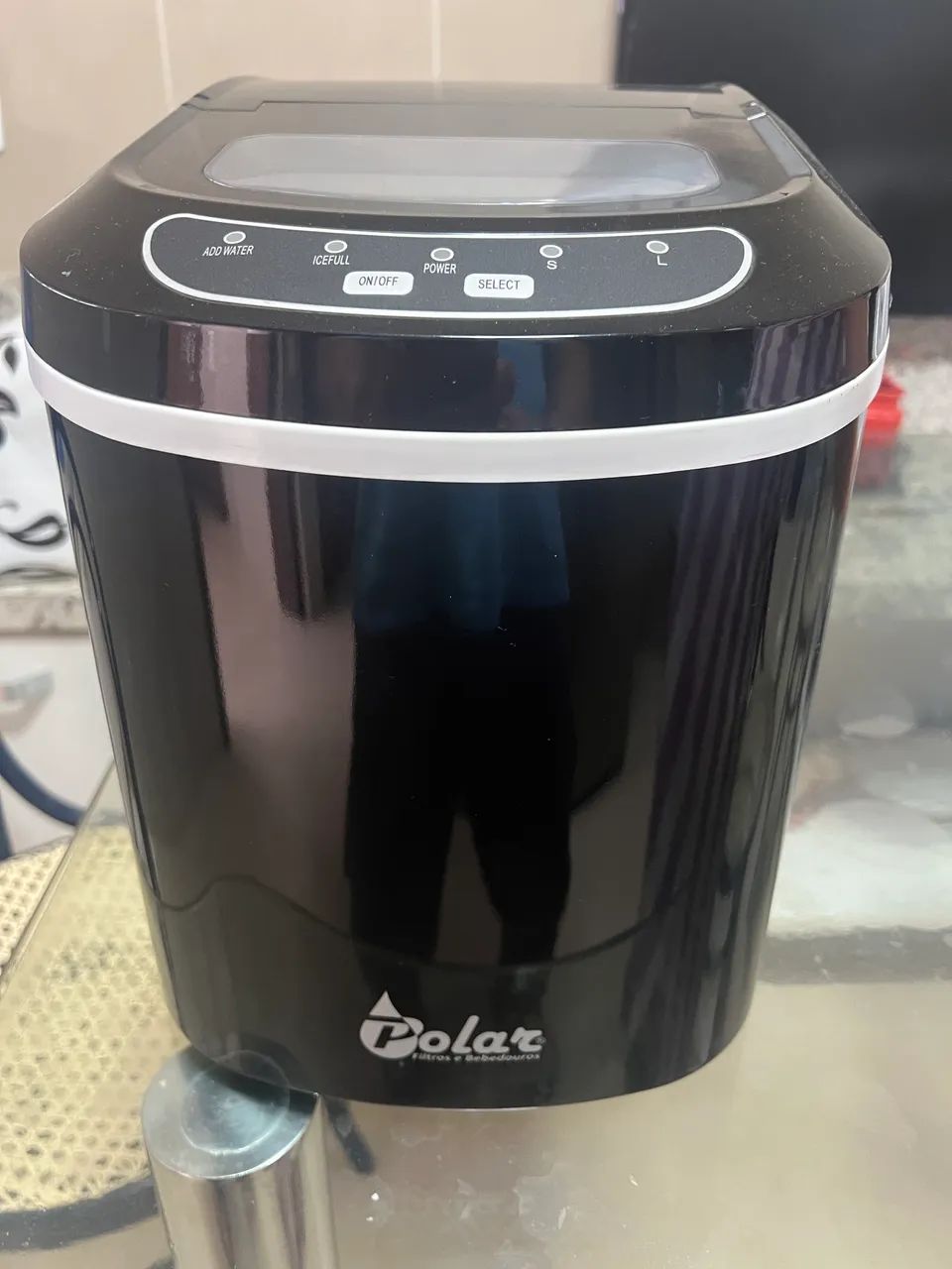 Máquina de fazer gelo