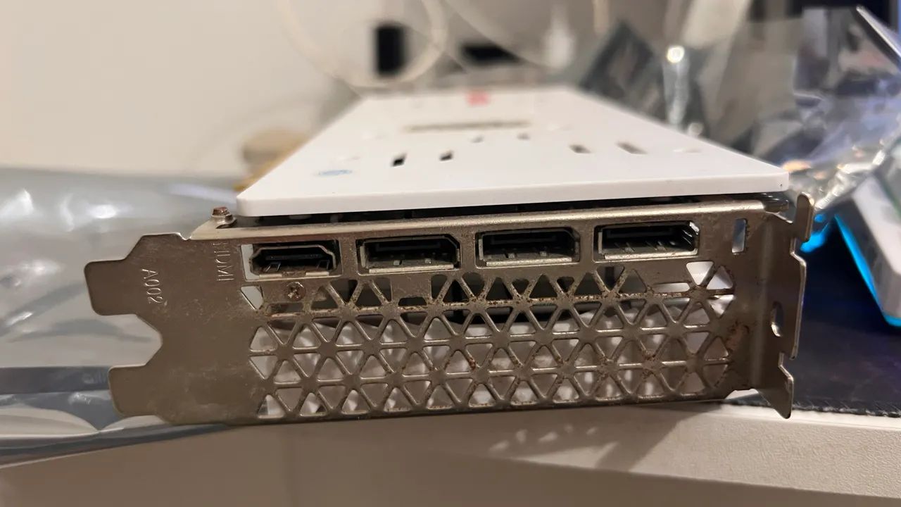 Placa de Vídeo RX 580 8GB (com defeito) - Foto 4