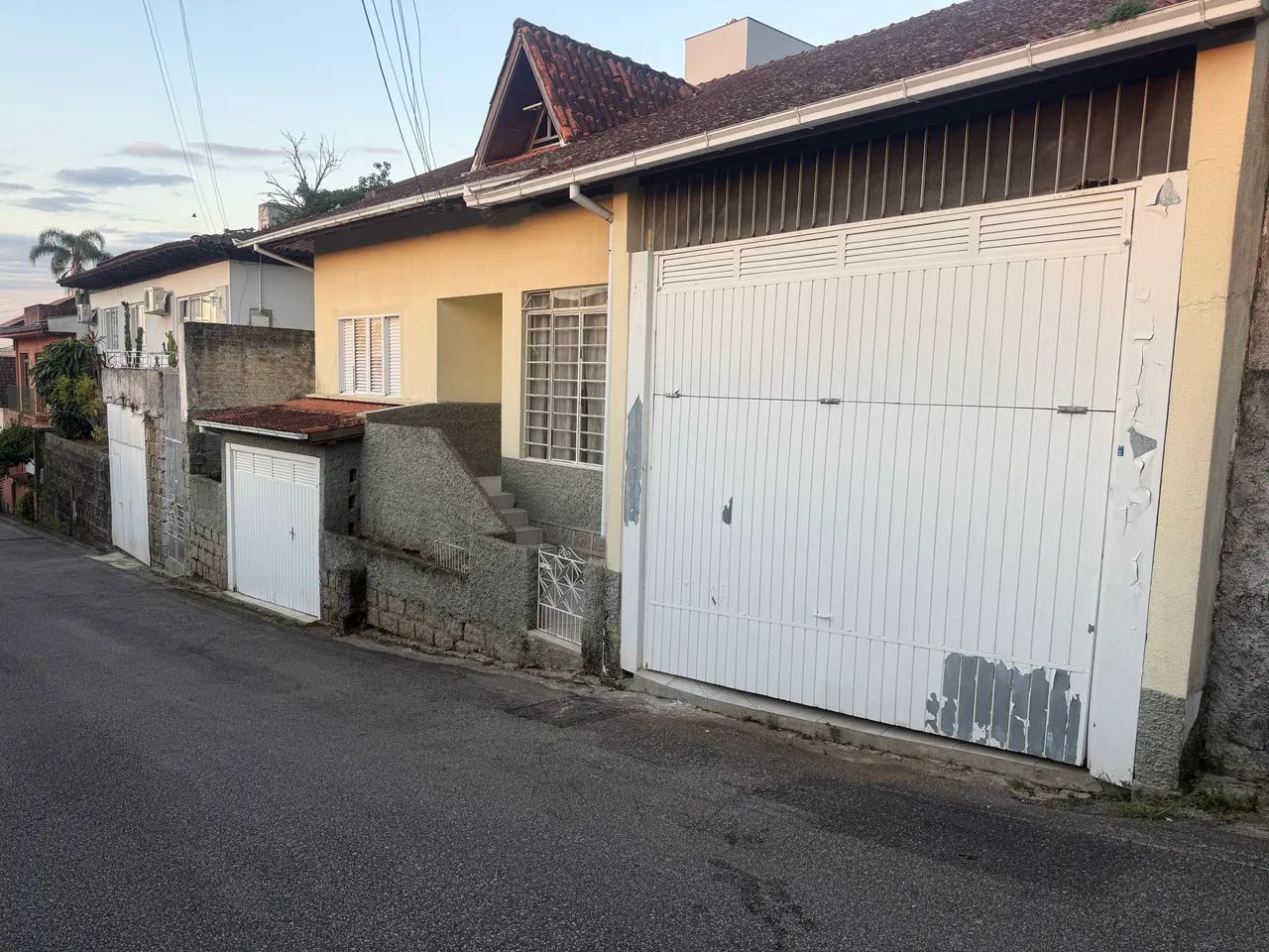 Barbada casa na agronômica para reforma 5 quartos - Foto 2