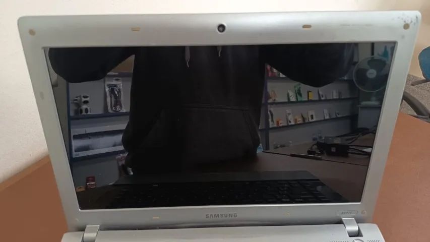 NOTEBOOK SAMSUNG RV 411 USADO - Foto 2