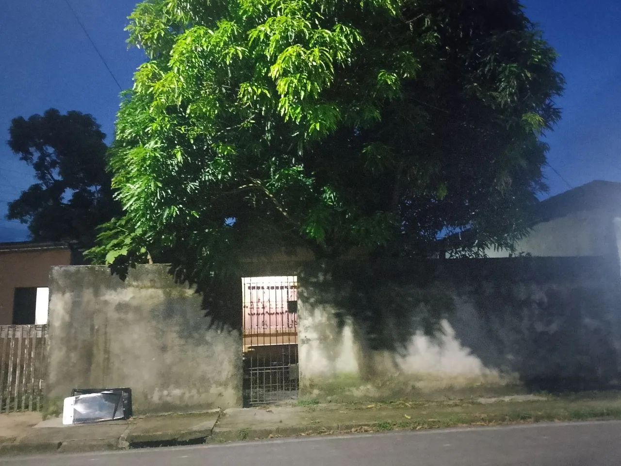 Vendo casa no bairro do aura próximo final da linha