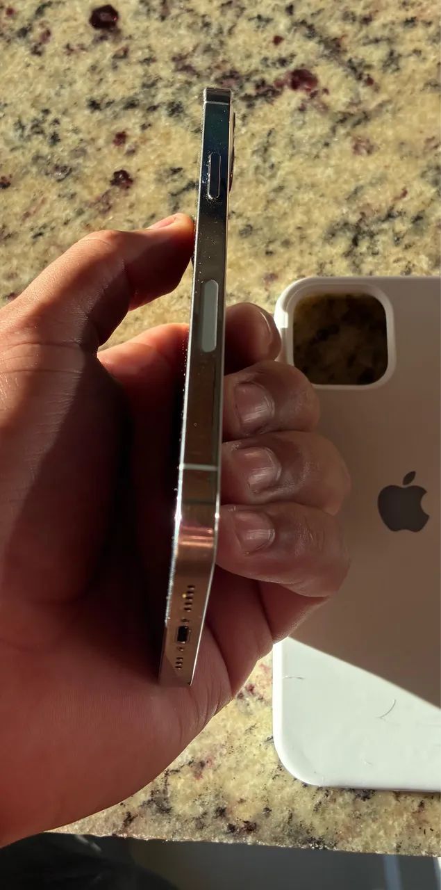 iPhone 12 Pro tudo original  - Foto 3
