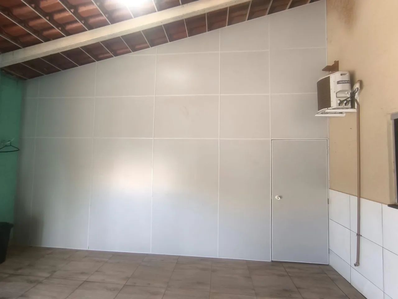 Forros pvc branco e coloridos  - Foto 2
