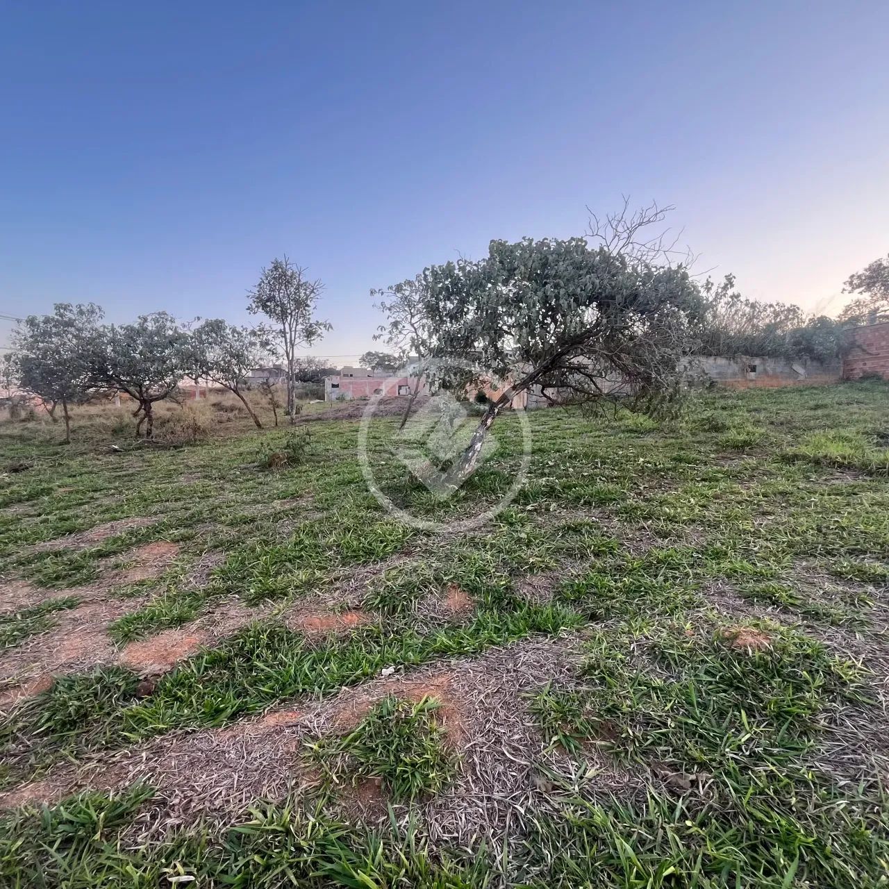 Terreno no Vila dos Ipês de 525m2 codigo: 359520