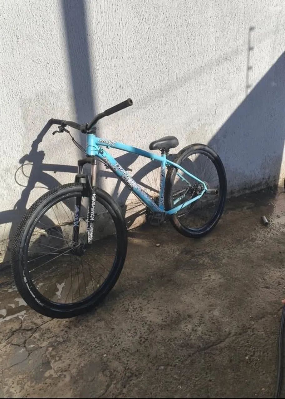 Bike freeride aro 29 completinha - Foto 3