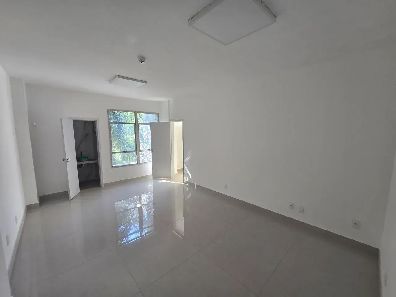SAVASSI SALAS REFORMADAS - 60 m2 - 2 BANHOS - Foto 3
