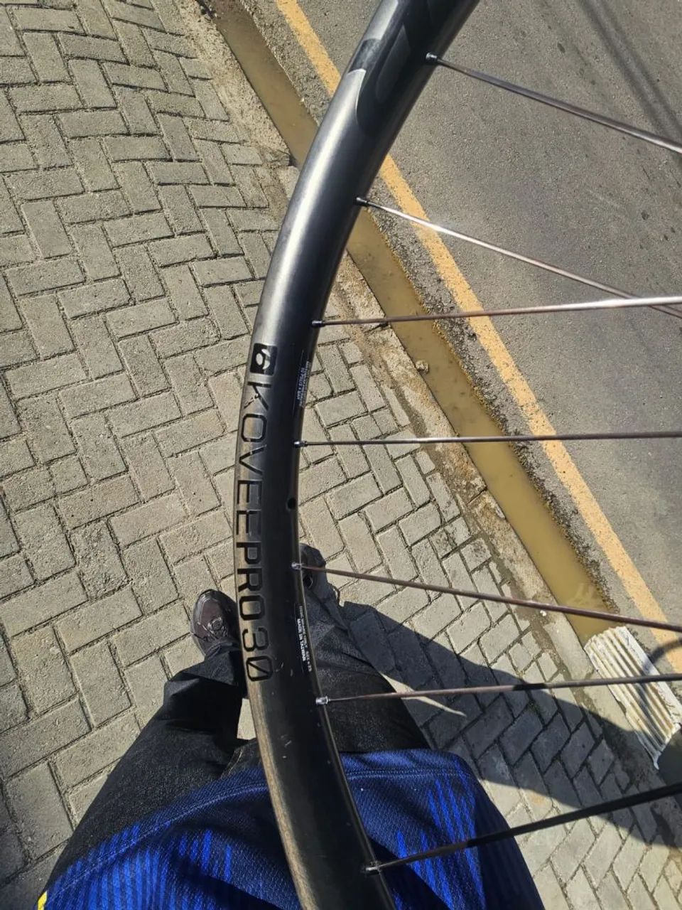 RODAS DE CARBONO 29  - Foto 2
