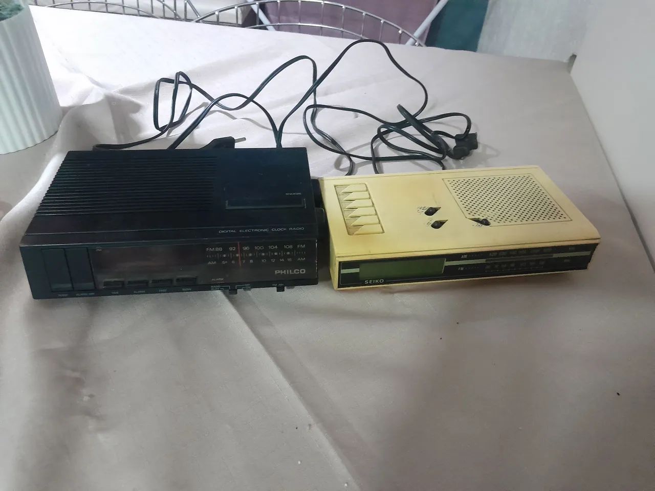 Radio relogio antigo