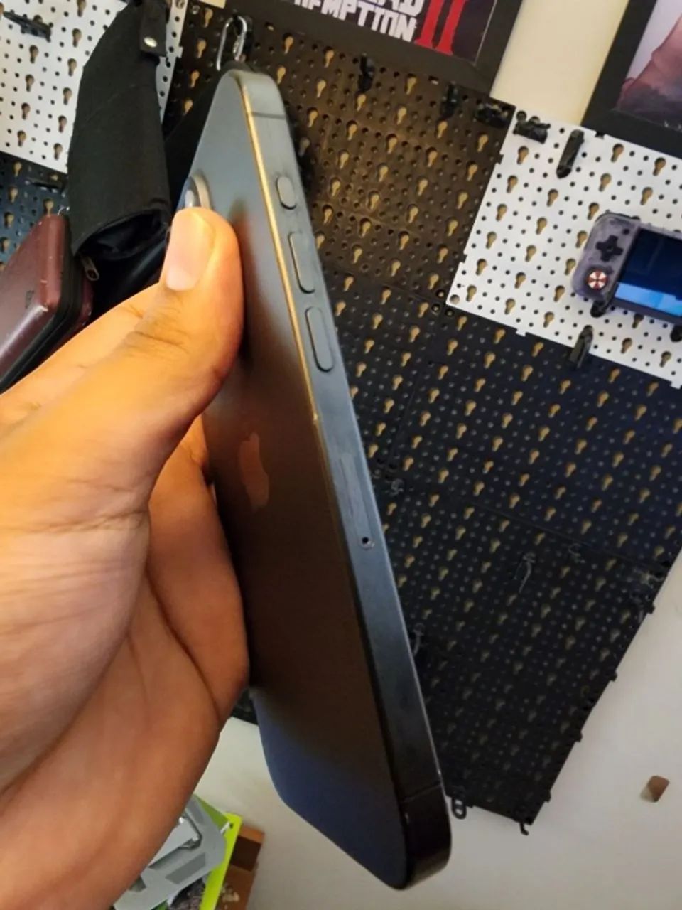 Iphone 15 PRO 128GB Cinza usado - Foto 4