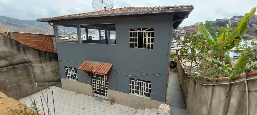 Casa no Canãa com 5 quartos terraço e espaço externo