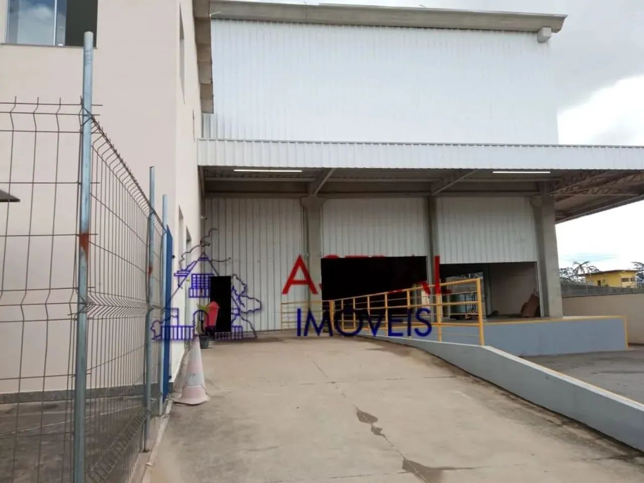 Galpão aluguel possui 1150 m² terreno 2.000 para venda: Galpão 1.150 terreno 20.000 m²