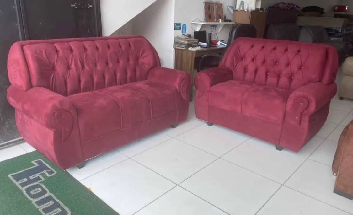 Conjunto captone 2 e 3 lugares - Foto 2