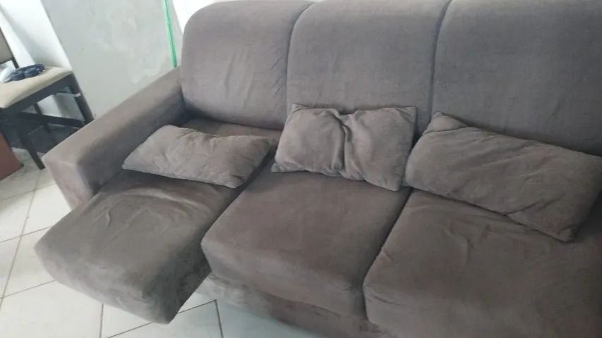 Conjunto de sofá dois e três lugares 