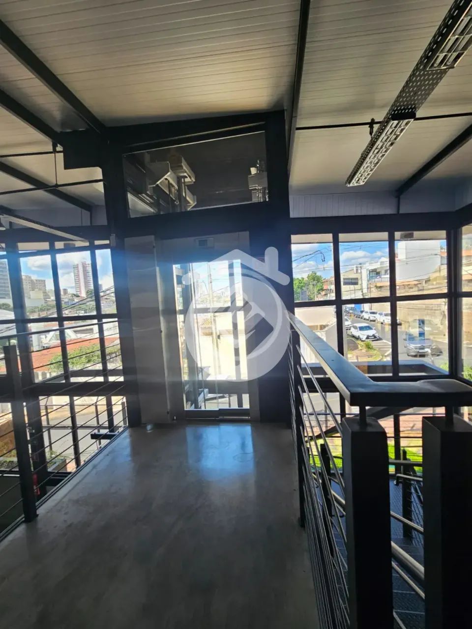 Prédio Comercial para Locação com 3 andares - Foto 2
