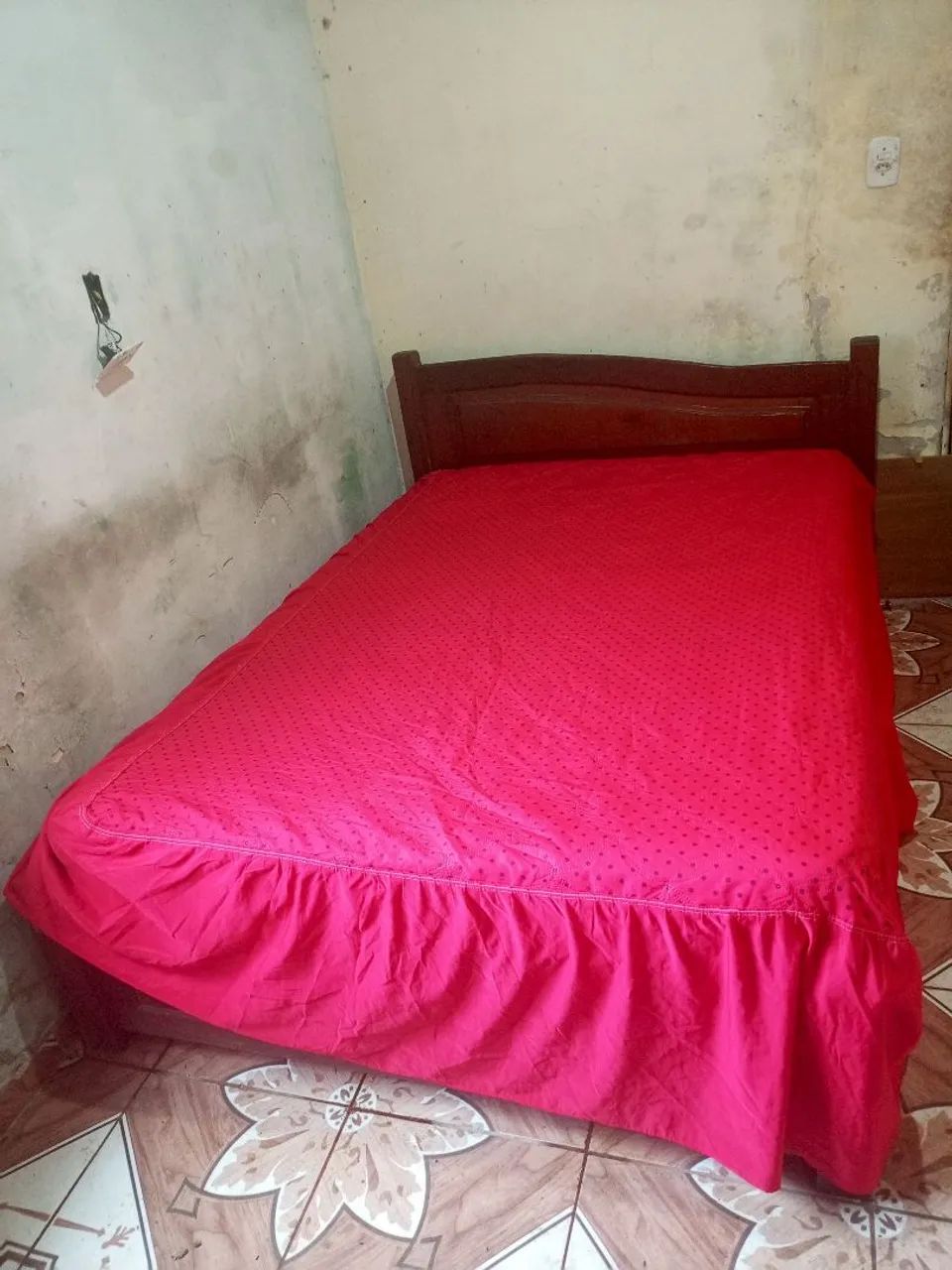 VENDO CAMA DE CASAL COMPLETA 