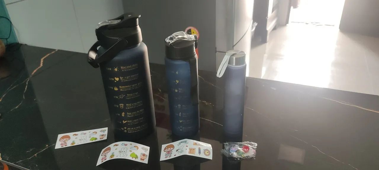 kit garrafas para academia squeese  - Foto 4