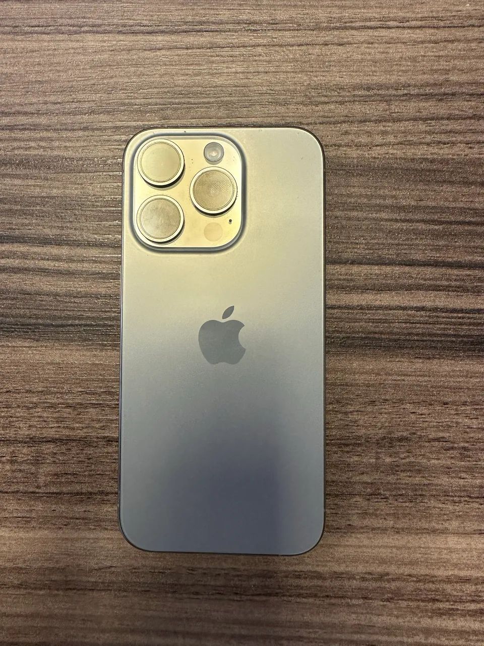 Apple iPhone 15スペースグレー 本体 VENDO IPHONE 15PRO SPACE GRAY - Celulares e Smartphones - Asa
