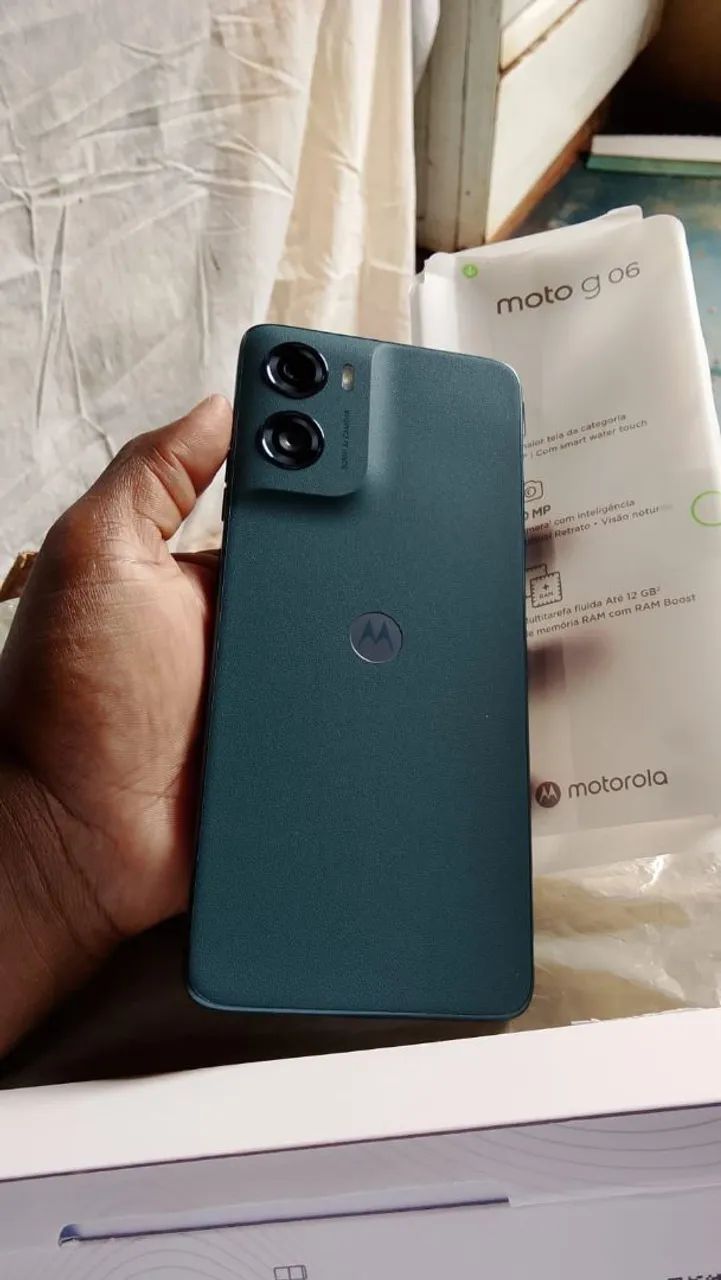 Moto G06
