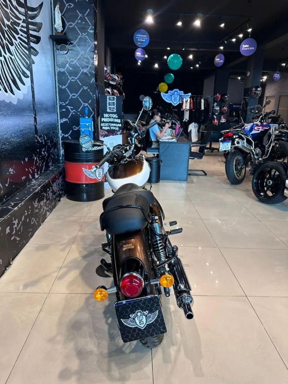 ROYAL ENFIELD CLASSIC 350 - Foto 4