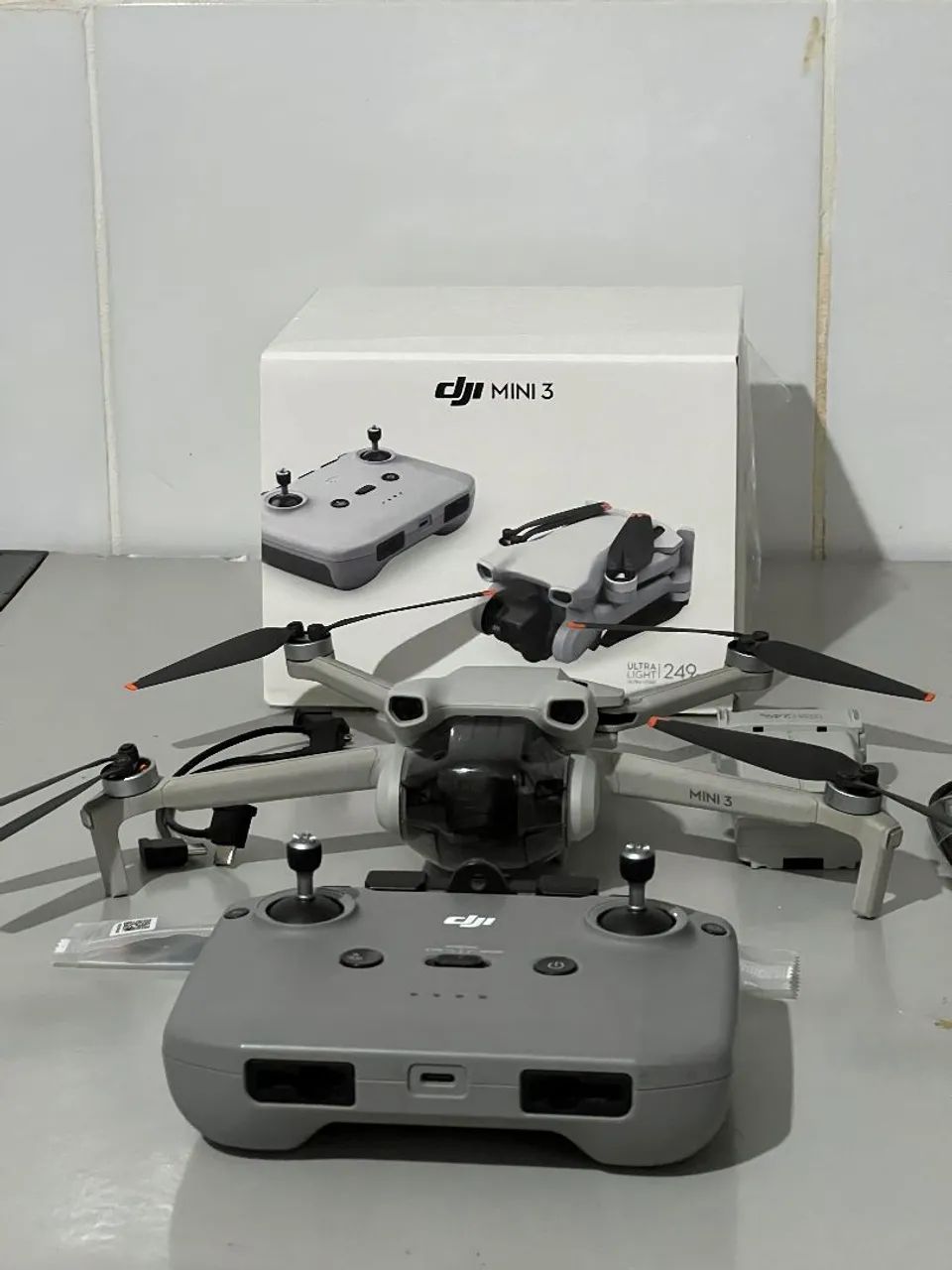 Drone mini 3 Dji com uma bateria 