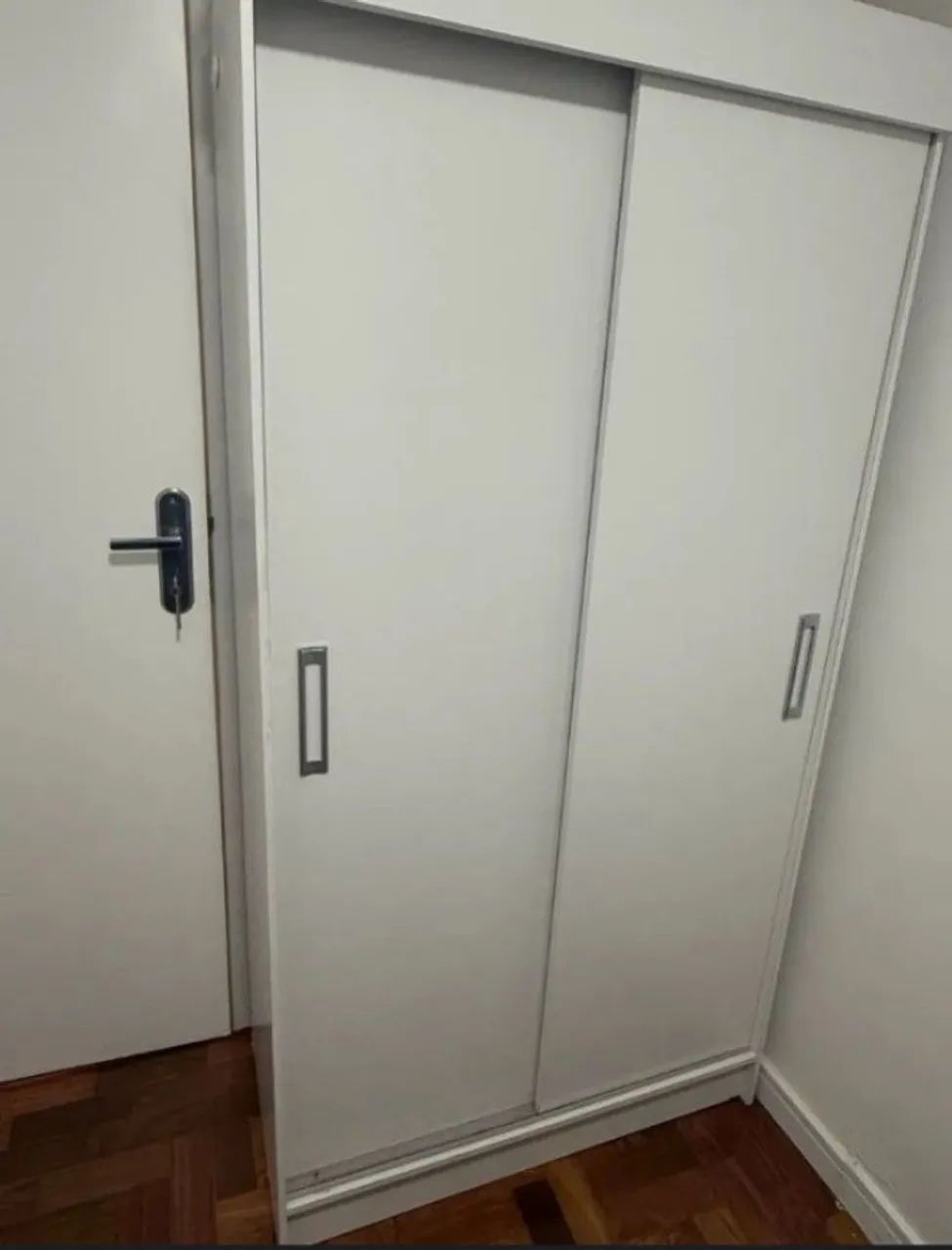 Guarda de Solteiro pequeno 