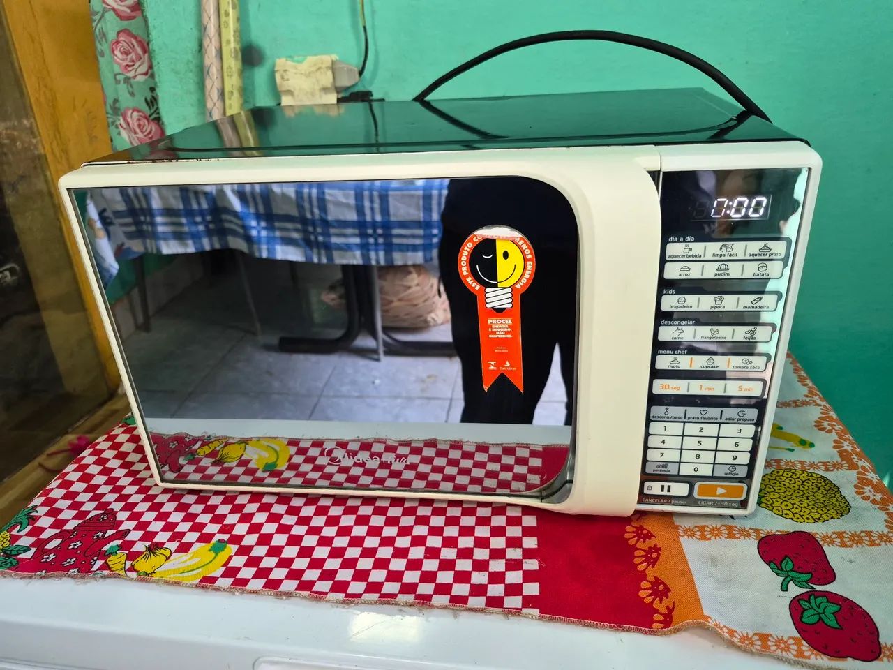 Microondas Midea 23L
