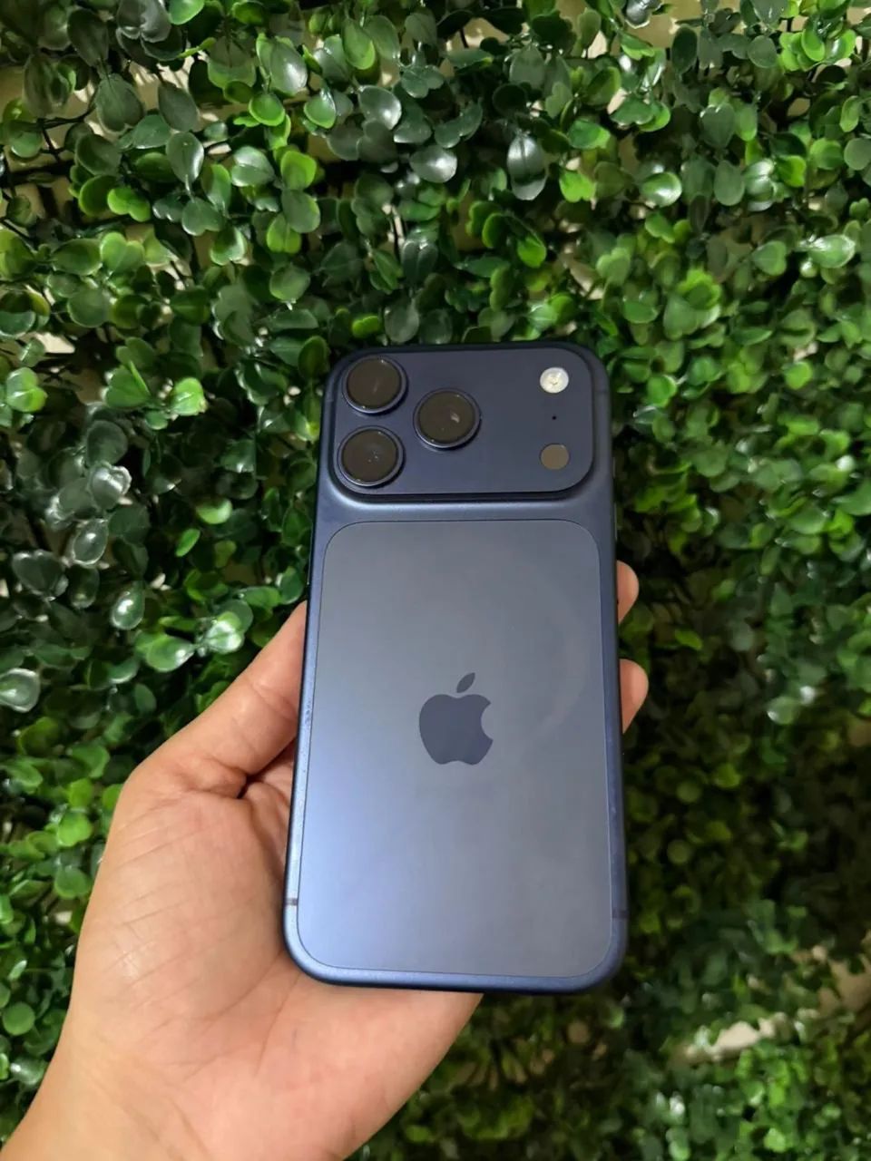 iPhone 17 pro azul - Foto 5