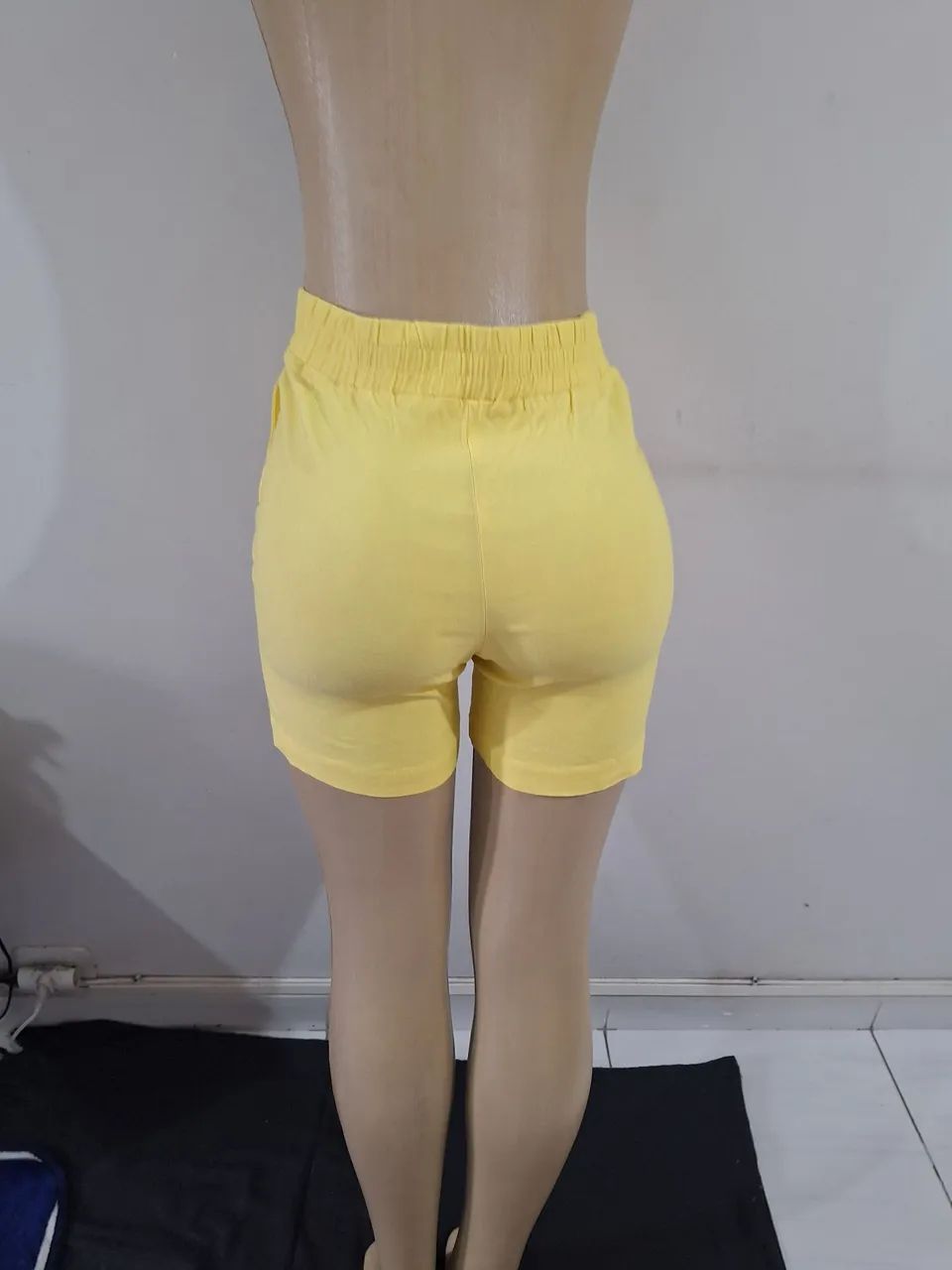 Short feminino amarelo  - Foto 4