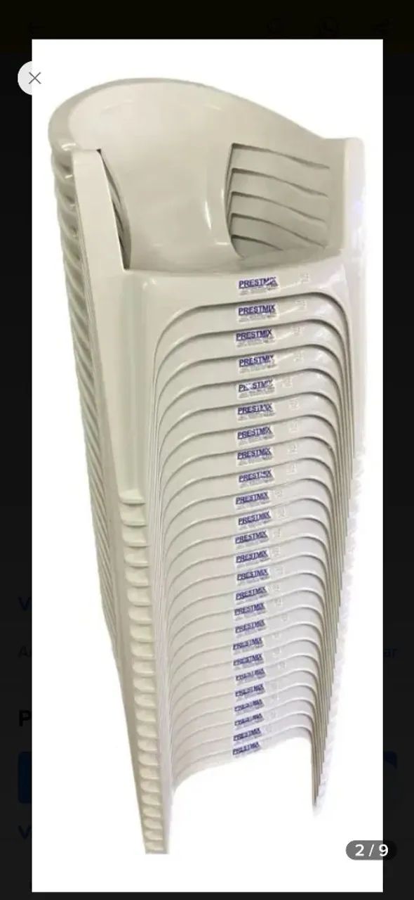 Vendo 30 Cadeiras de plástico 