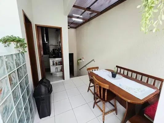 Jardim Atlântico - Bela Residência com piscina. - Foto 5