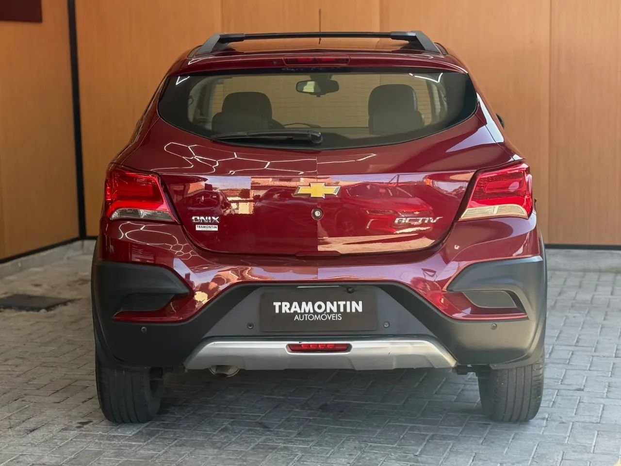 Chevrolet Onix Activ 1.4 8V Flex Aut. 4P 2018 - Foto 5