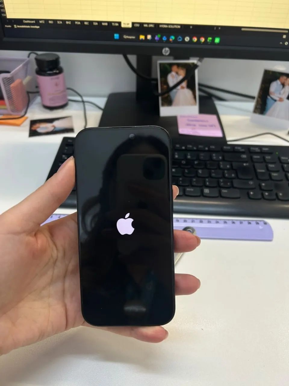 iPhone 16 pro 256gb - Foto 3