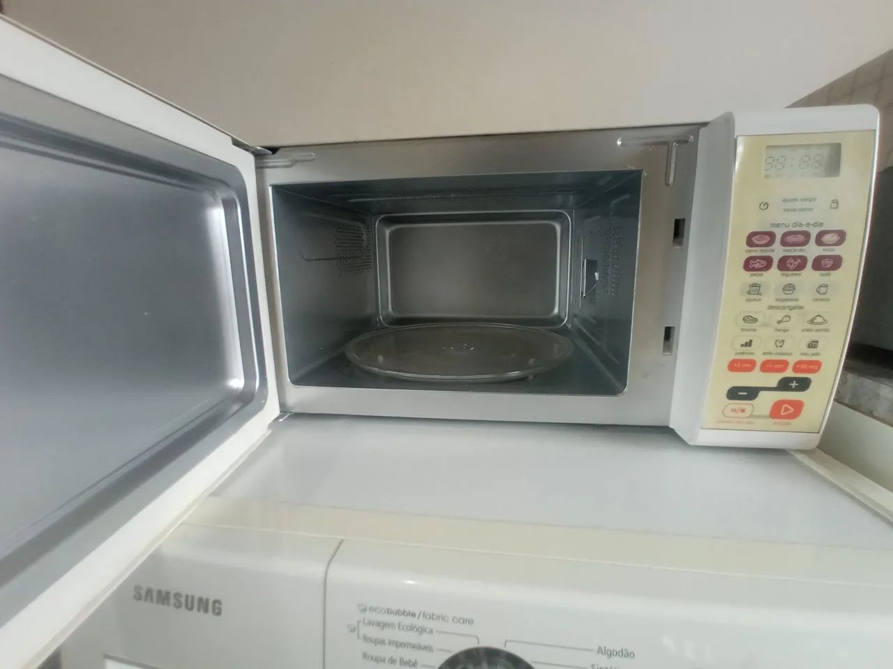 MICROONDAS BRASTEM 31 LITROS? - Foto 4