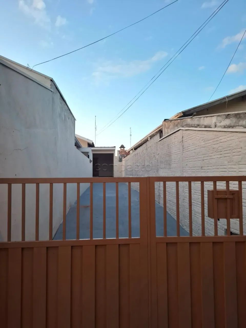 Casa Padrão em Tanabi