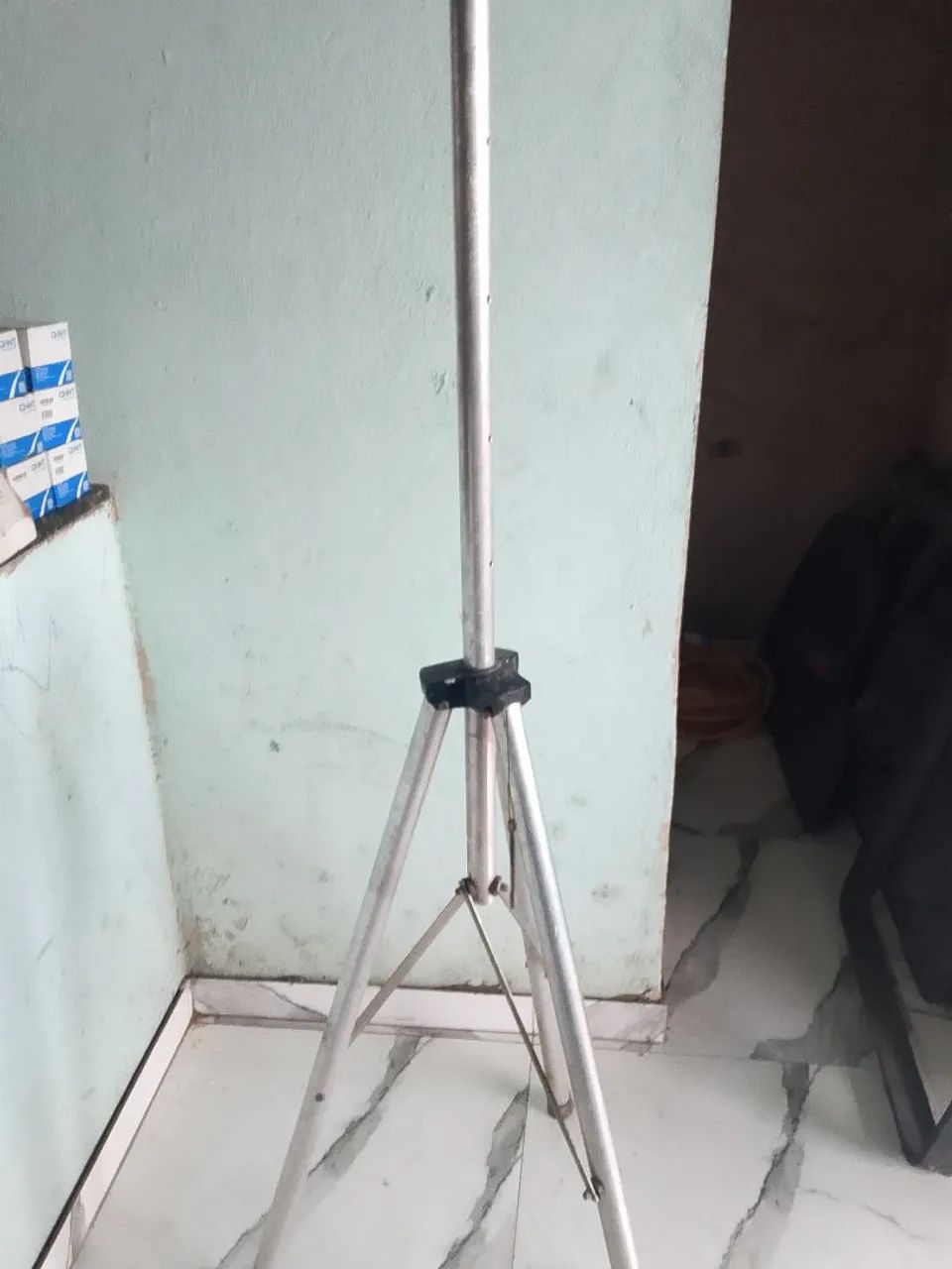 Tripé pra caixa de som  - Foto 2