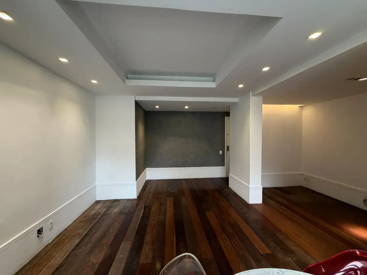 Imóvel para aluguel possui 77 metros quadrados com 2 quartos - Foto 3