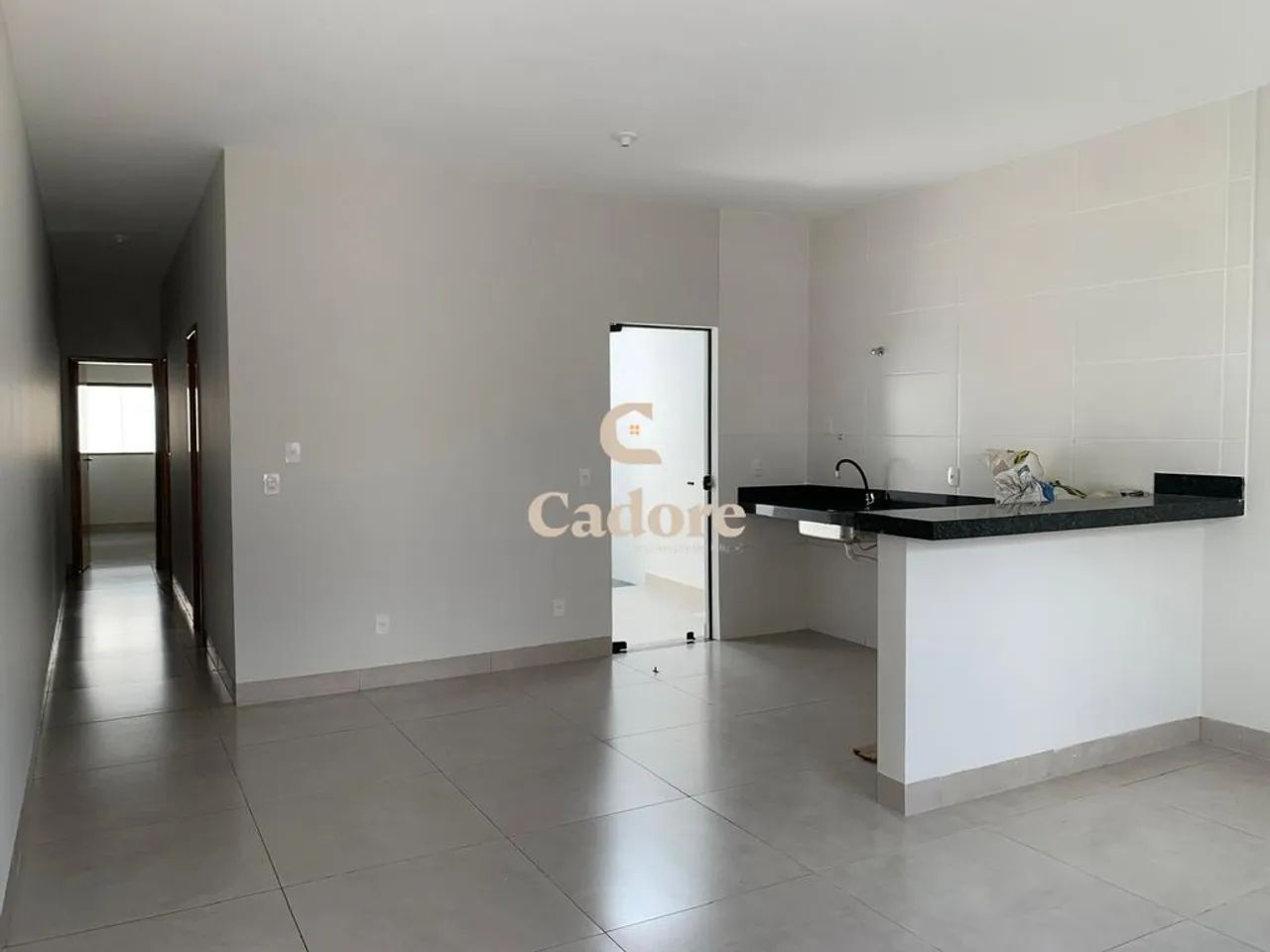 Casa à venda no Morumbi com 2/4 e 01 suíte