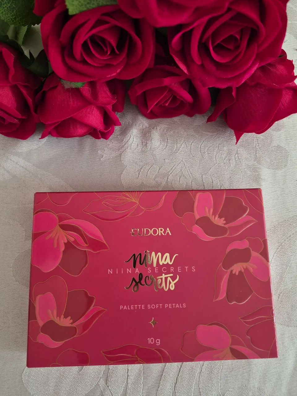 Palette Soft Petals Niina Secrets Eudora lacrado e original  - Foto 3