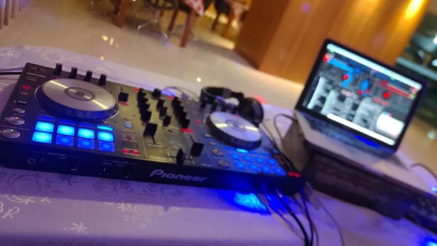 Dj Som Iluminação para festas eventos confraternizações - Foto 3
