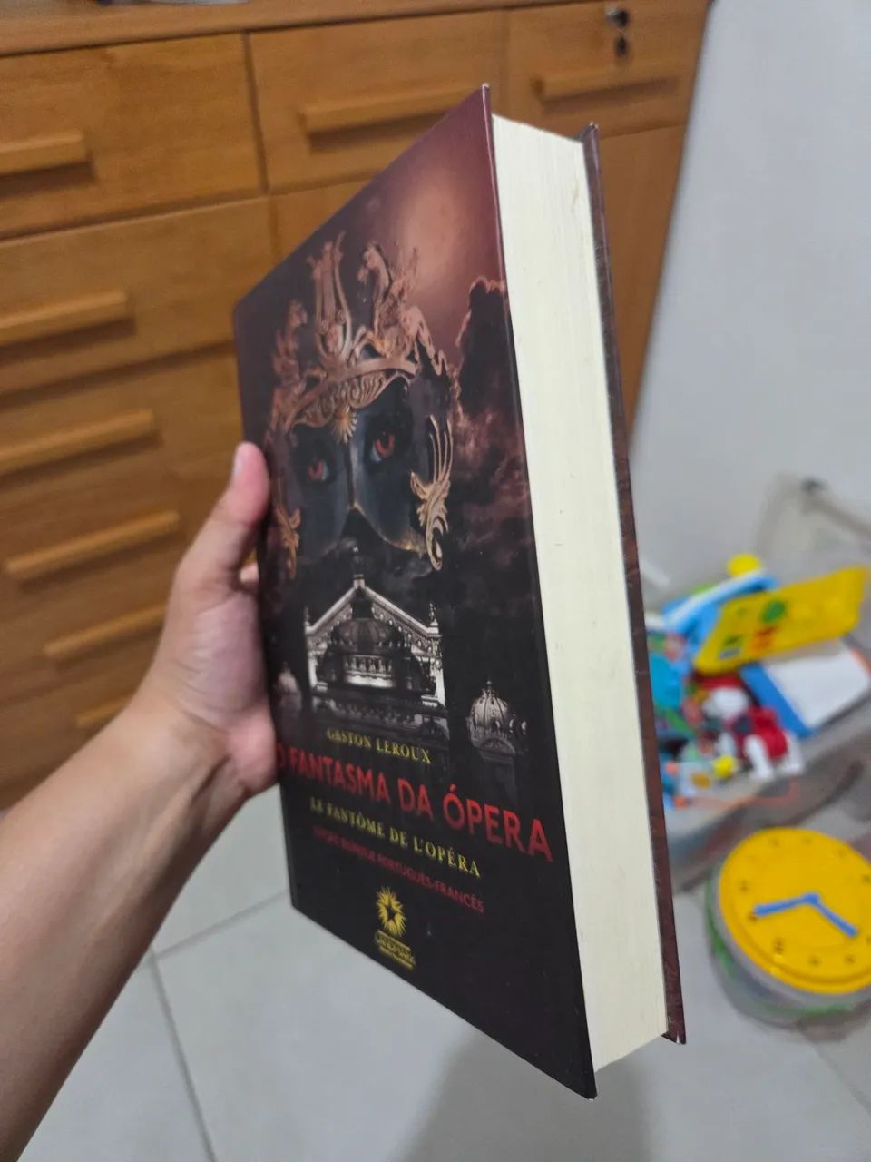 O fantasma da ópera -  bilingue - Foto 2