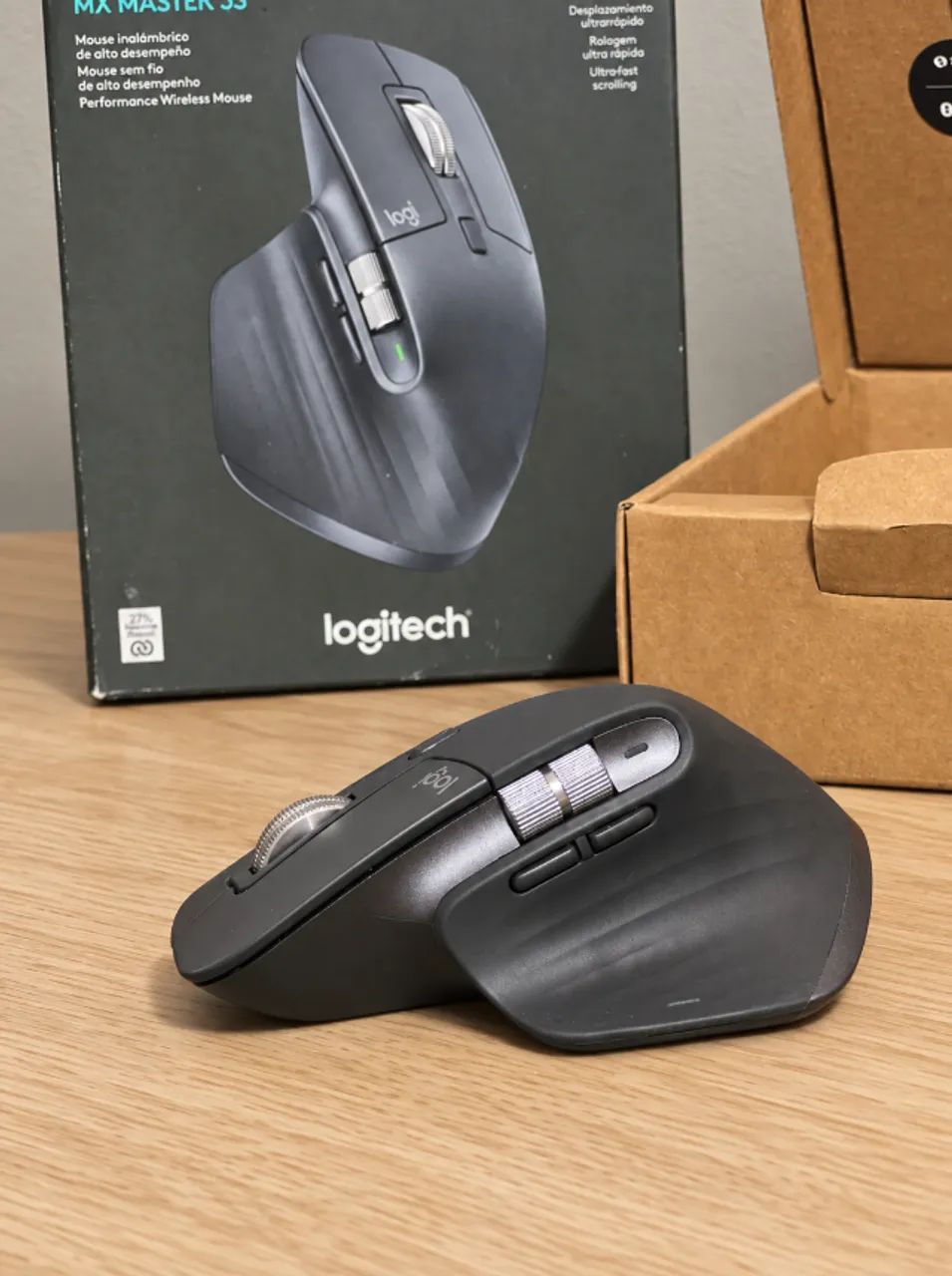 Mouse Logitech MX Master 3S -  com caixa e nota fiscal - Foto 3
