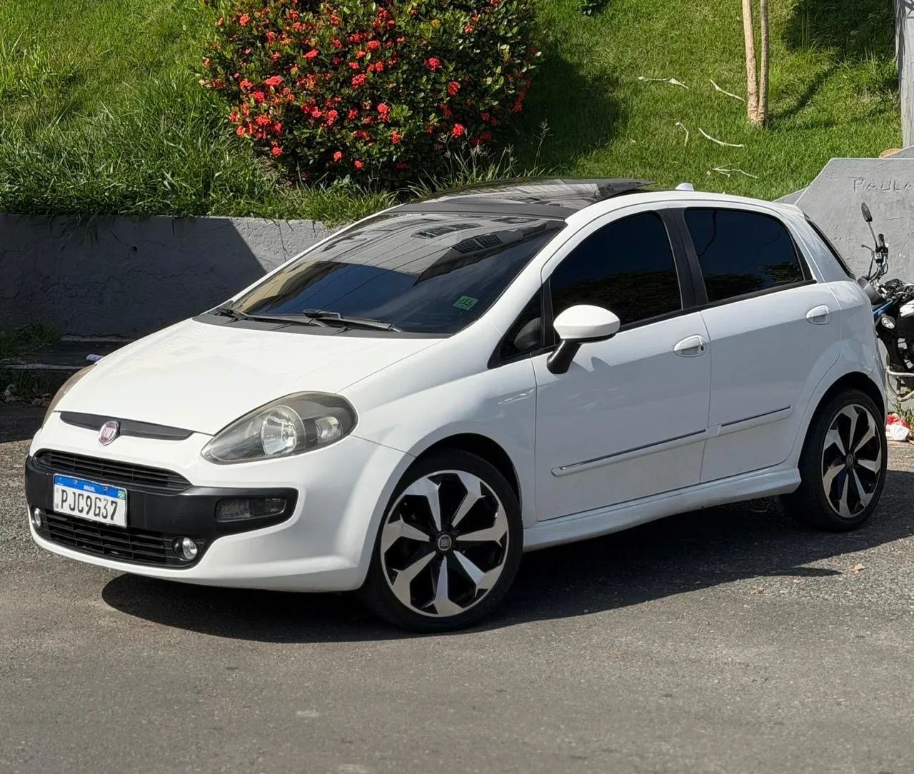 Fiat Punto Punto Sporting 1.8 Flex 8V/16V 5p 2016