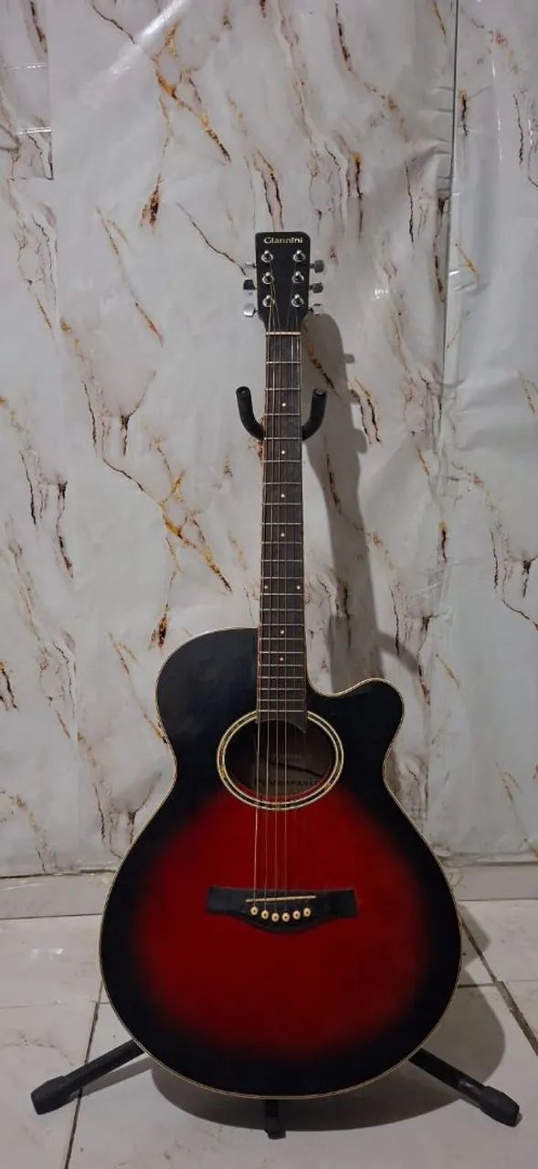 Belíssimo violão Giannini elétrico 