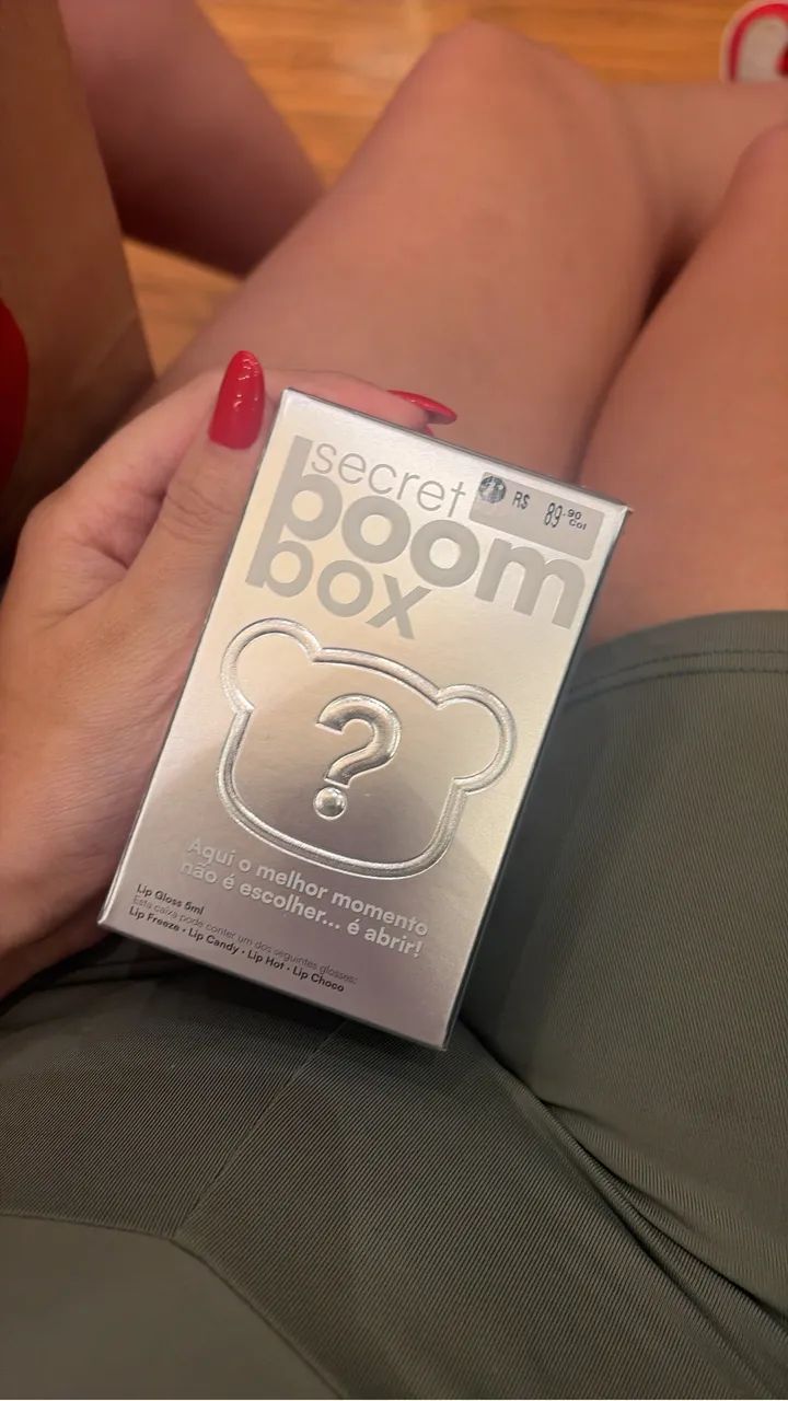 Vendo secrets boom box nunca usada 