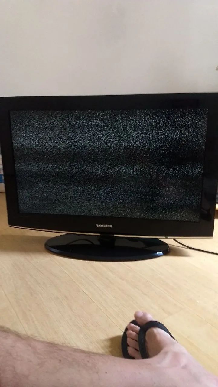 Tv lcd Samsung 32 polegadas com HDMI 
