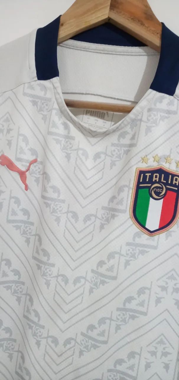 Camisa da  Itália ( Temp. 20/21 ) Puma . Original. Tam. P. Usada / Made in Vietnam.