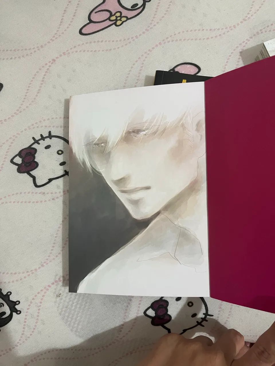 Manga a noite além da janela triangular volume 4 e 5 - Foto 4